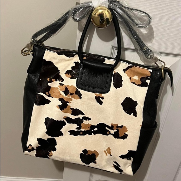 HOBO Handbags - HOBO LARGE SHEILA